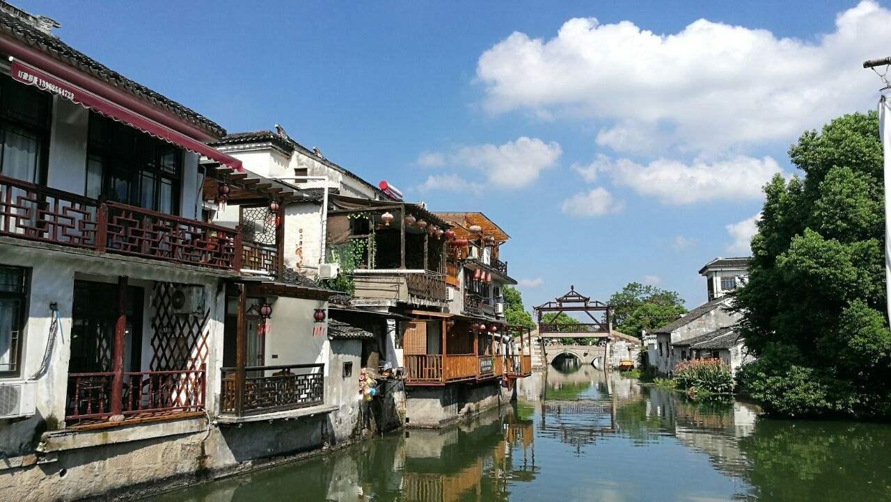 白色情人节：校园迷宫